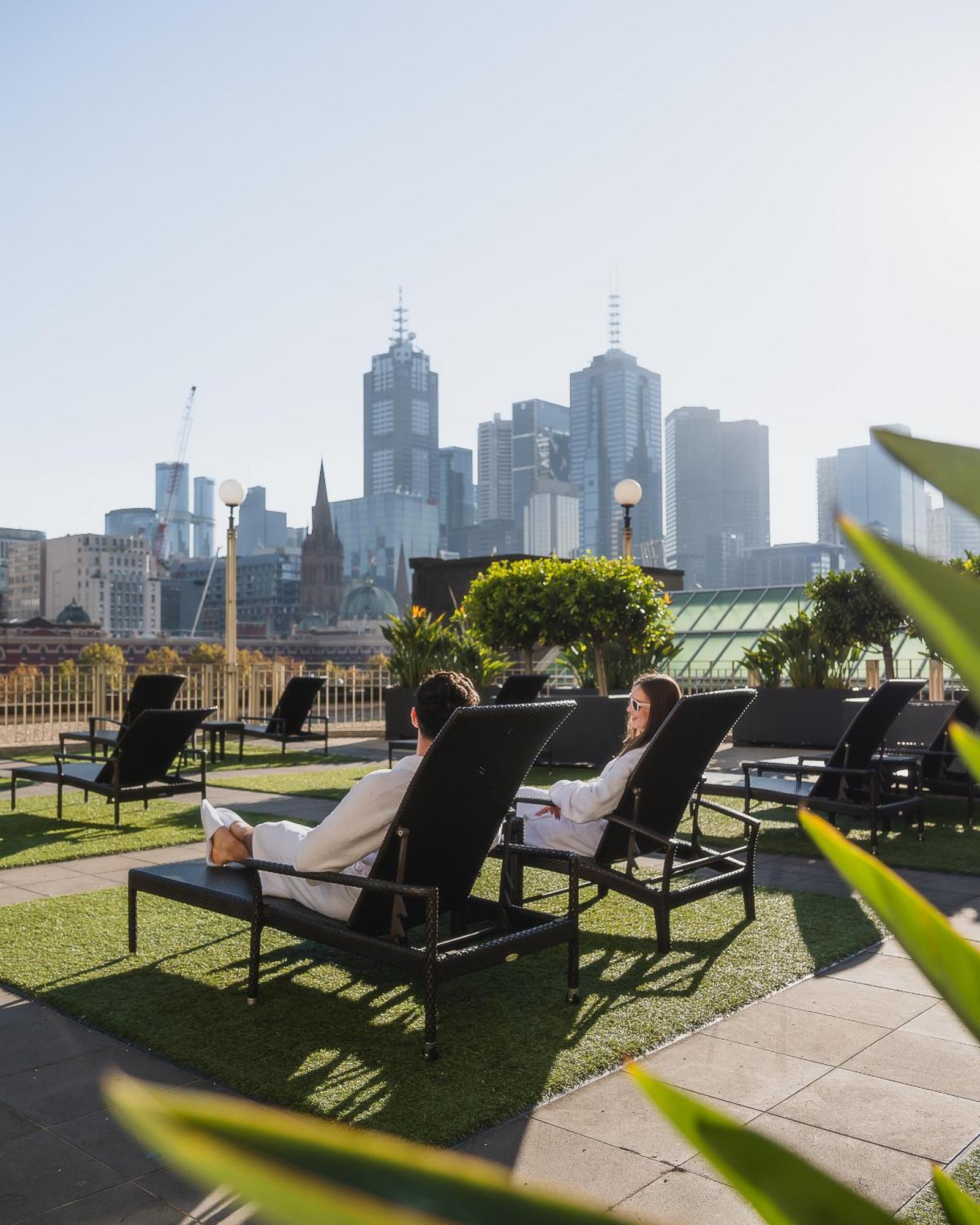 墨尔本朗廷酒店 外观 照片 Rooftop pool at the InterContinental Melbourne